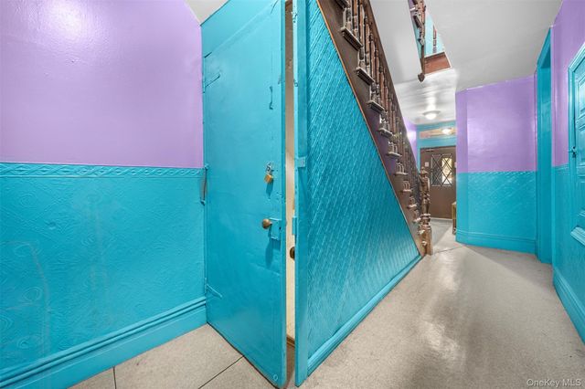 31-72 44th Street, Astoria, NY 11103