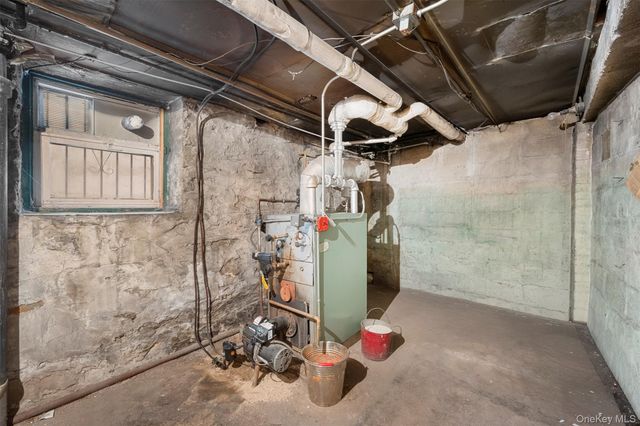 31-72 44th Street, Astoria, NY 11103