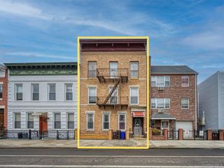 31-72 44th Street, Astoria, NY 11103