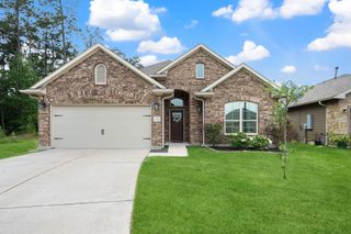 20005 Wade Hampton Drive, Cleveland, TX 77327