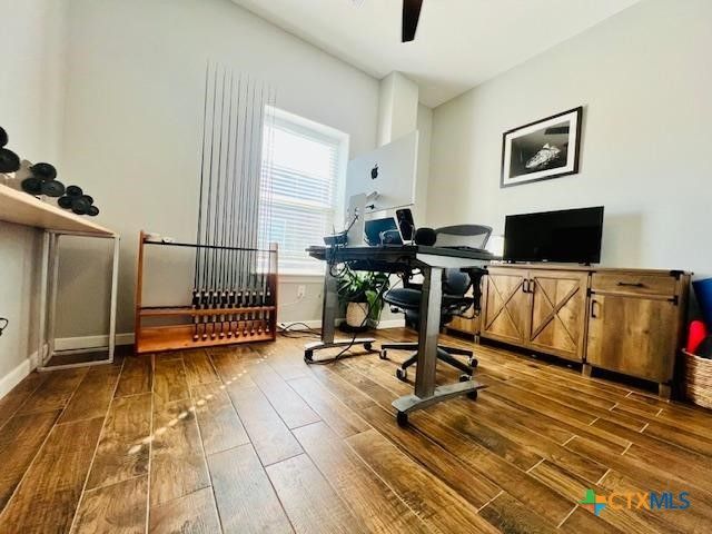 2824 W Harrison Avenue, Port O'connor, TX 77982