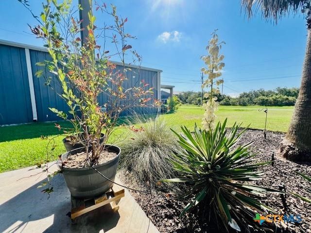 2824 W Harrison Avenue, Port O'connor, TX 77982