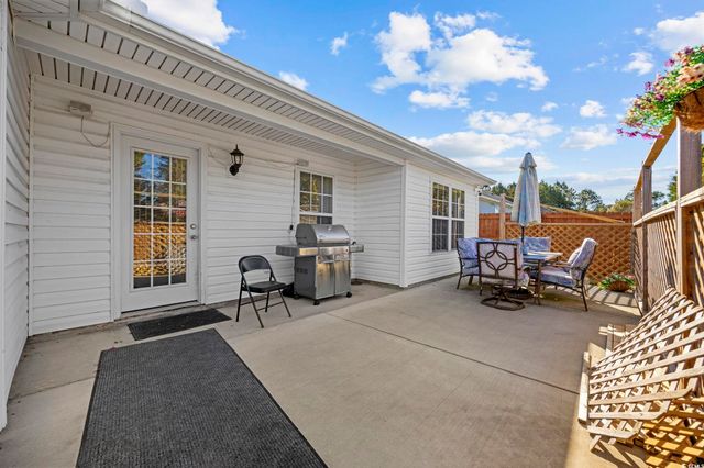 2902 Silver Leaf Circle, Loris, SC 29569