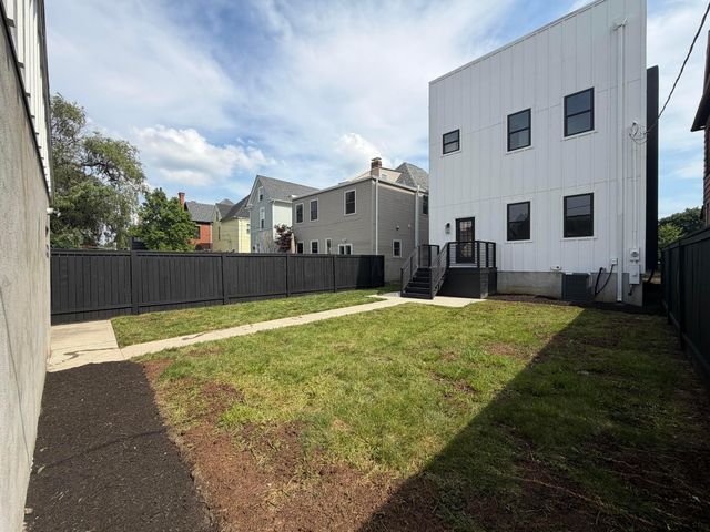 1038 Franklin Avenue, Columbus, OH 43205