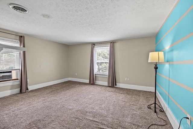1321 Taylor Street, Lynchburg, VA 24504