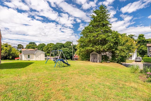 1321 Taylor Street, Lynchburg, VA 24504
