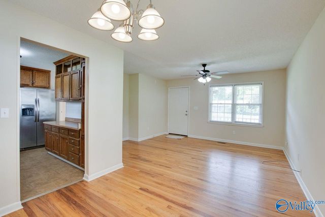 1830 Oakwood Avenue, Huntsville, AL 35811