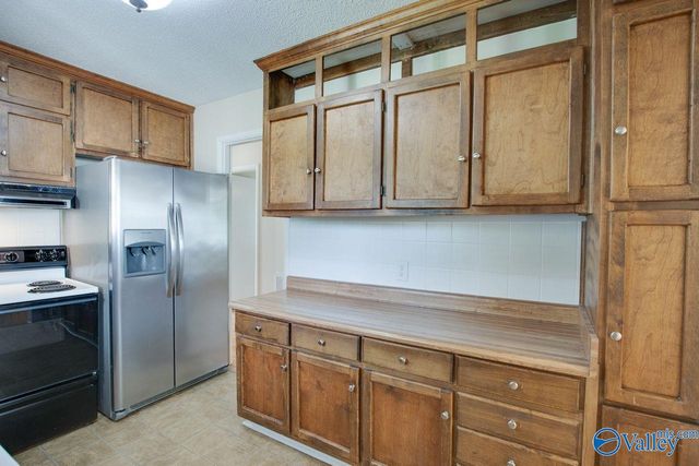 1830 Oakwood Avenue, Huntsville, AL 35811