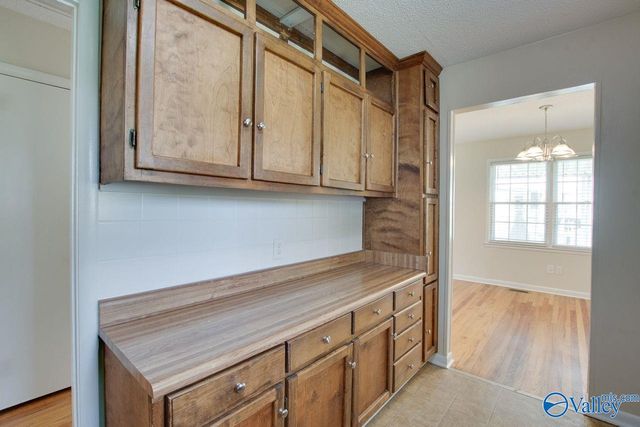 1830 Oakwood Avenue, Huntsville, AL 35811
