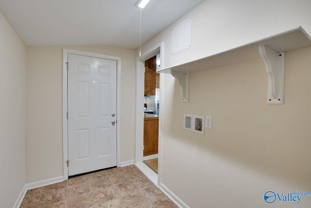 1830 Oakwood Avenue, Huntsville, AL 35811