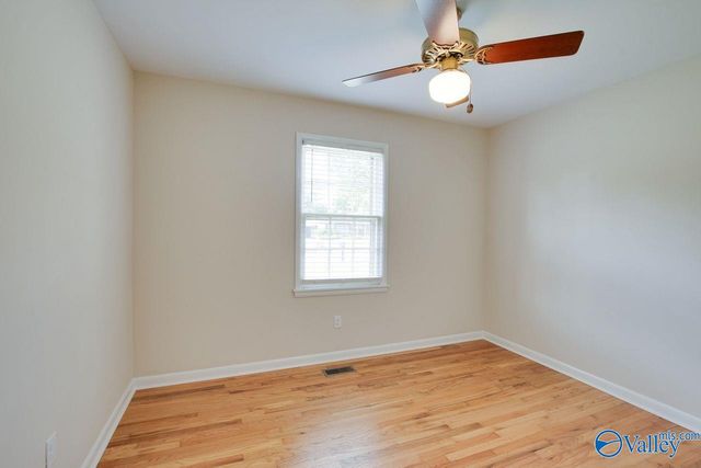 1830 Oakwood Avenue, Huntsville, AL 35811