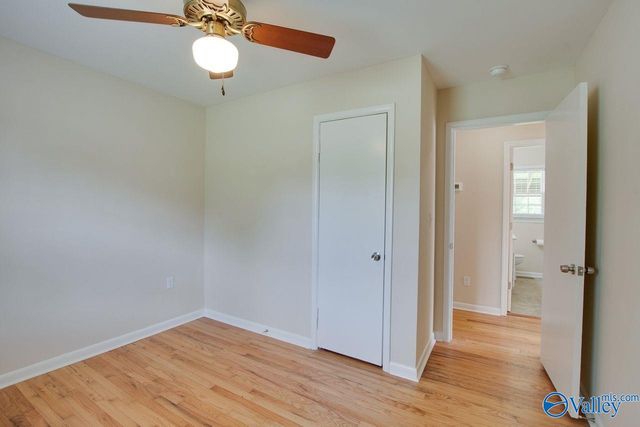 1830 Oakwood Avenue, Huntsville, AL 35811