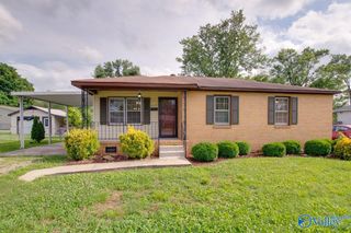 1830 Oakwood Avenue, Huntsville, AL 35811