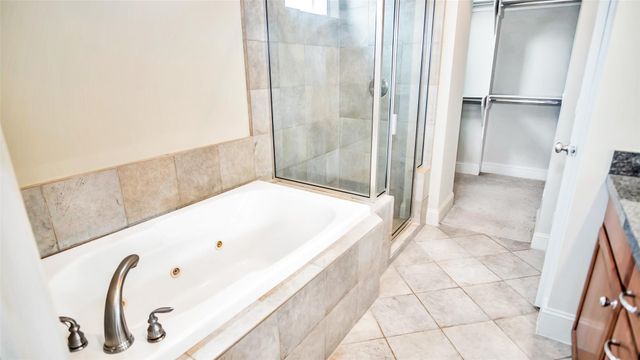 1611 Silver Street, Houston, TX 77007