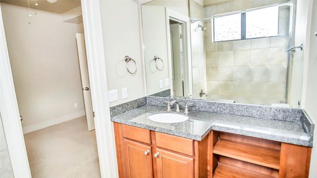1611 Silver Street, Houston, TX 77007