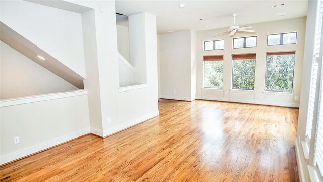 1611 Silver Street, Houston, TX 77007