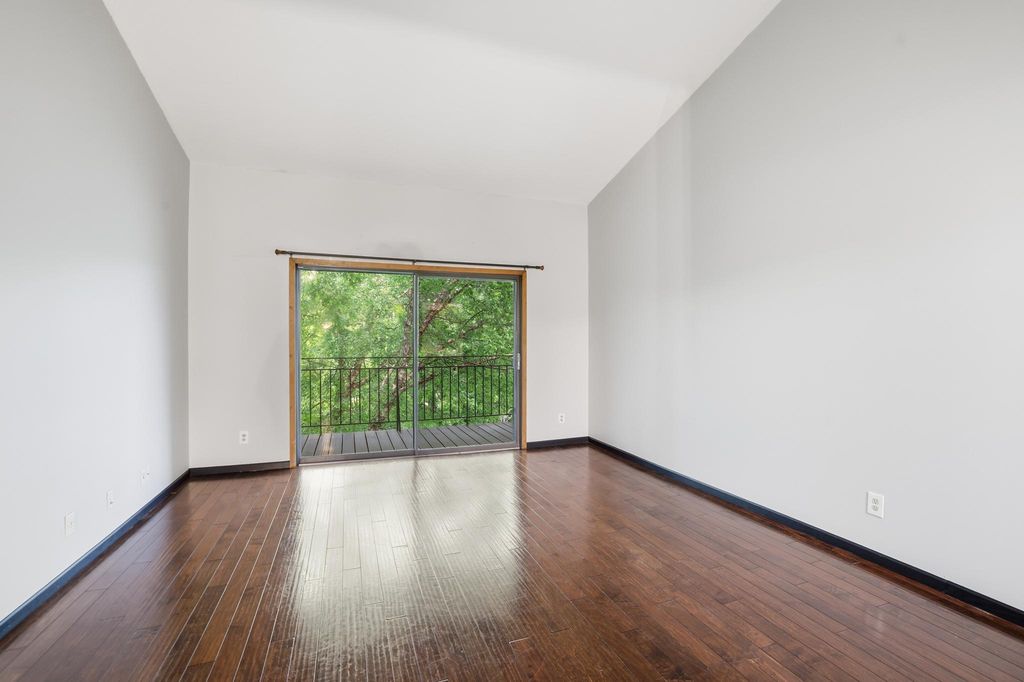 4120 Parklawn Avenue 325, Edina, MN 55435 — photo 2