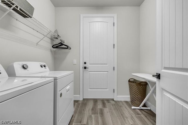 2937 Sagittaria LN, Alva, FL 33920