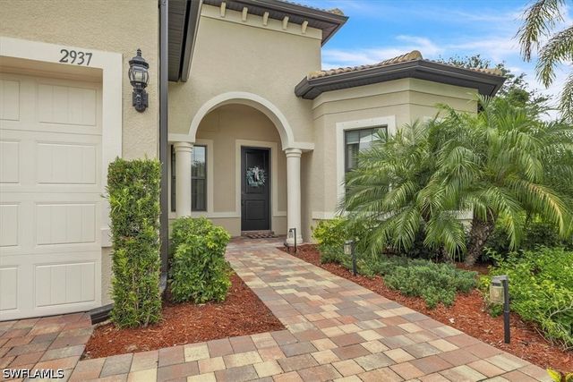 2937 Sagittaria LN, Alva, FL 33920