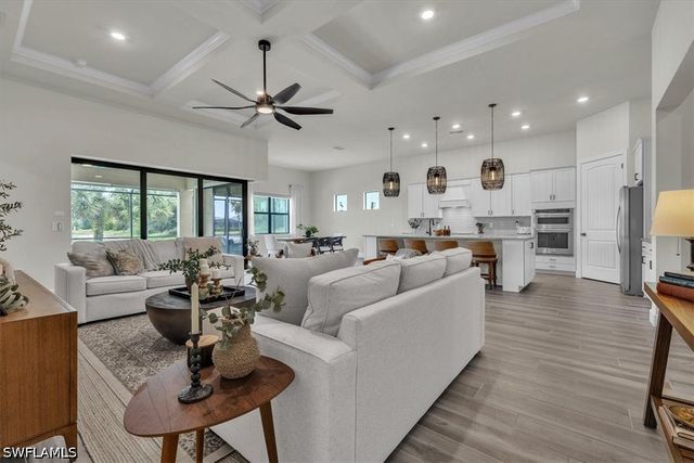 2937 Sagittaria LN, Alva, FL 33920