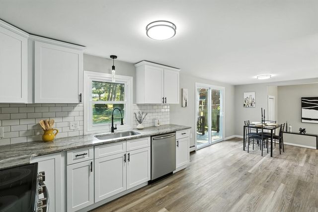 117 Croyden Ter, Springfield, MA 01104