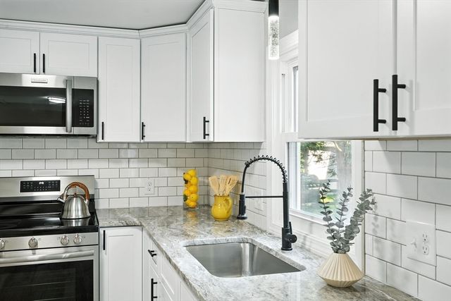 117 Croyden Ter, Springfield, MA 01104