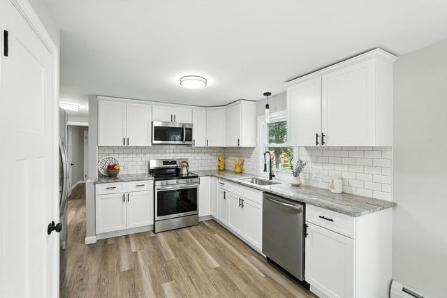 117 Croyden Ter, Springfield, MA 01104