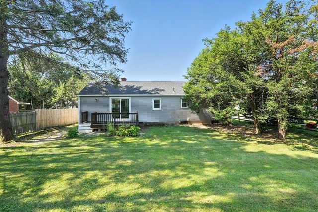 117 Croyden Ter, Springfield, MA 01104