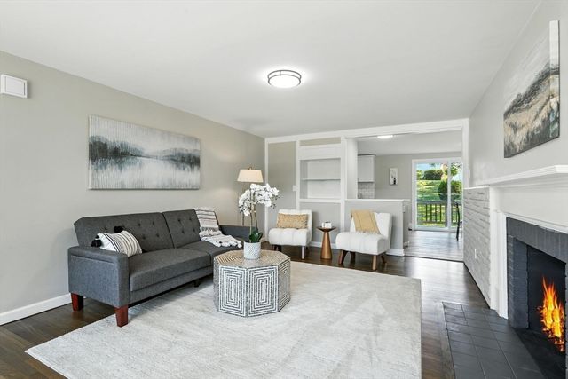 117 Croyden Ter, Springfield, MA 01104