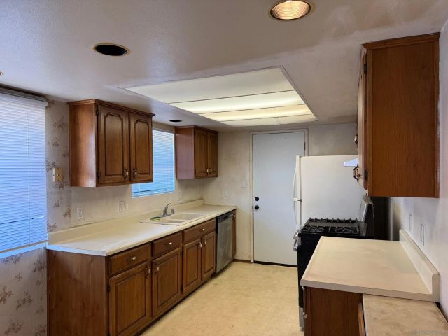 580 Galena St., El Cajon, CA 92019