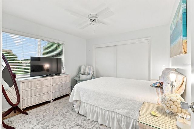 2407 RIVERBLUFF PARKWAY V-226, Sarasota, FL 34231