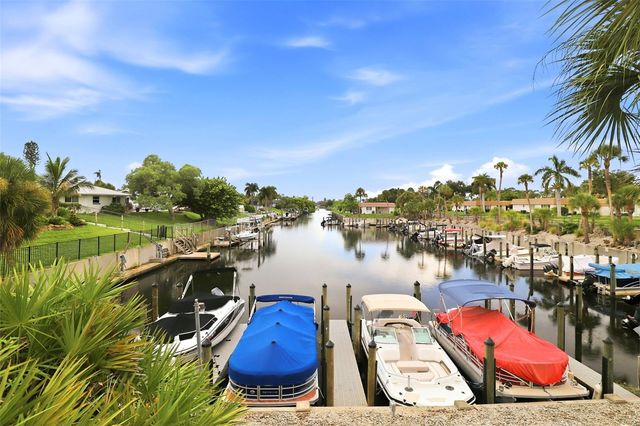 2407 RIVERBLUFF PARKWAY V-226, Sarasota, FL 34231