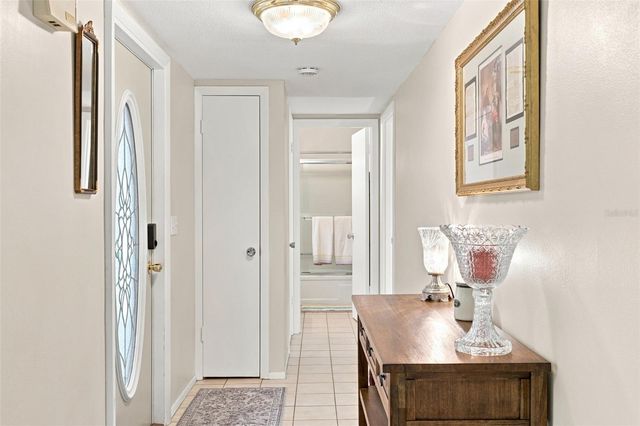 2407 RIVERBLUFF PARKWAY V-226, Sarasota, FL 34231