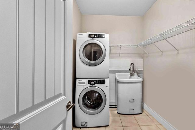 7717 Box Turtle Way, Flowery Branch, GA 30542