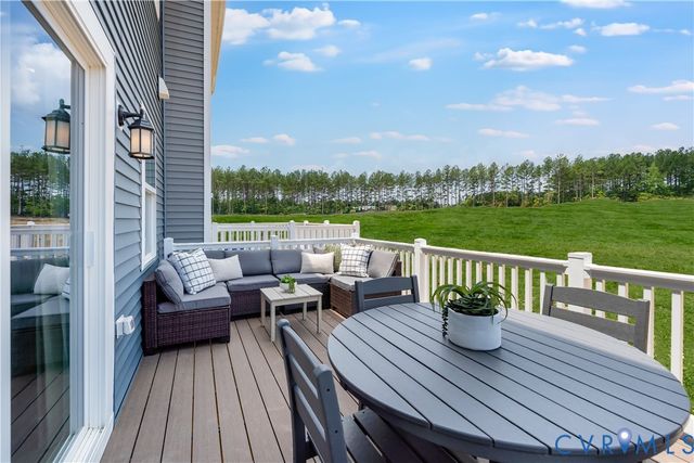 8761 Pioneer Hill Dr, Chesterfield, VA 23832
