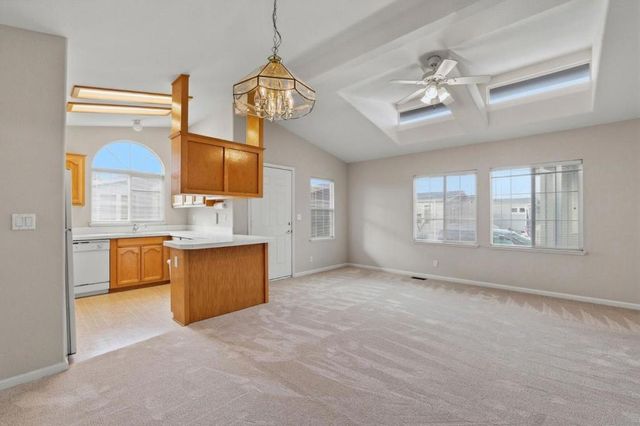 325 Sylvan Avenue, Mountain View, CA 94041