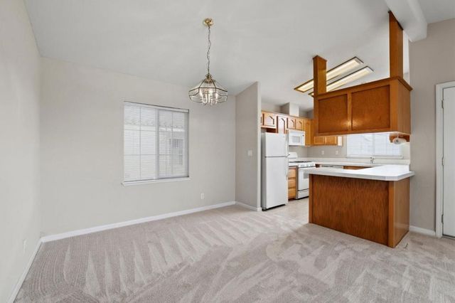 325 Sylvan Avenue, Mountain View, CA 94041