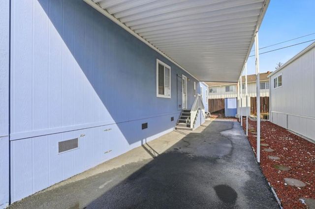 325 Sylvan Avenue, Mountain View, CA 94041