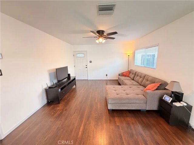 8358 Colbath, Panorama City, CA 91402