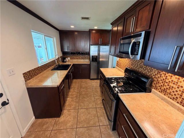 8358 Colbath, Panorama City, CA 91402