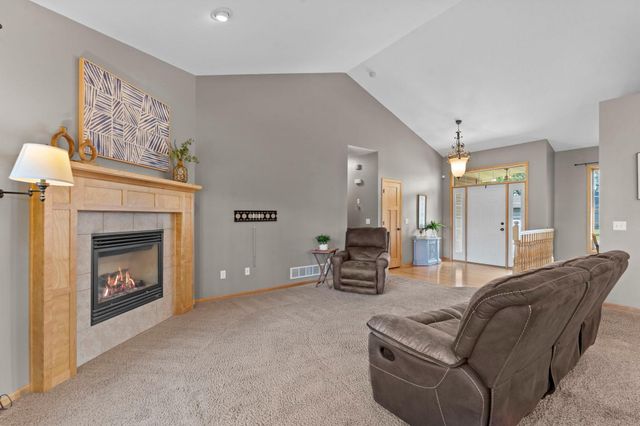 13781 9th Avenue S, Zimmerman, MN 55398