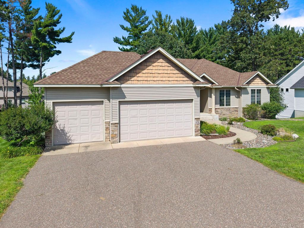13781 9th Avenue S, Zimmerman, MN 55398 — photo 2