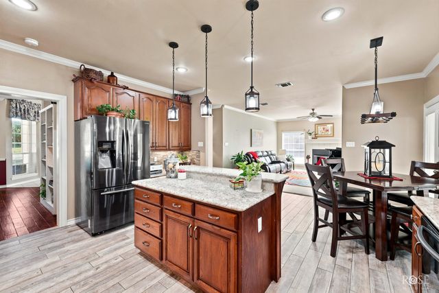 1338 Gleneagles Drive, San Angelo, TX 76904