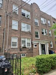 8640 123rd Street, Richmond Hill, NY 11418