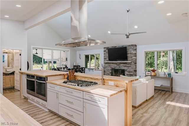 27070 Bagley Road, Olmsted Twp, OH 44138