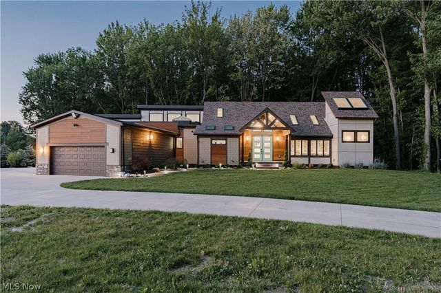 27070 Bagley Road, Olmsted Twp, OH 44138