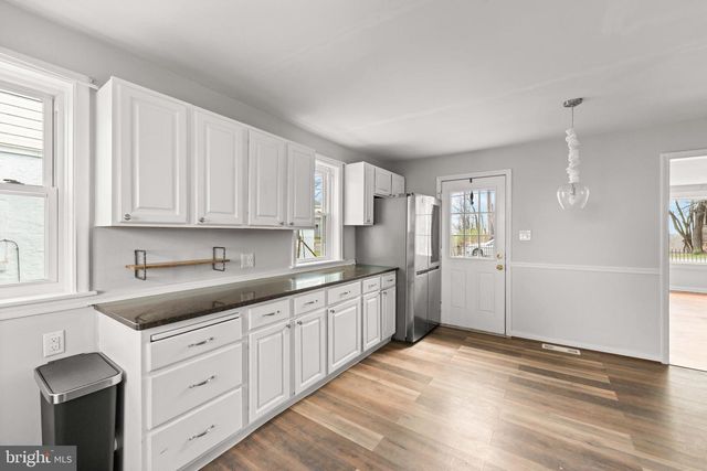 35 E BEN FRANKLIN HWY, Birdsboro, PA 19508