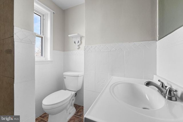 35 E BEN FRANKLIN HWY, Birdsboro, PA 19508
