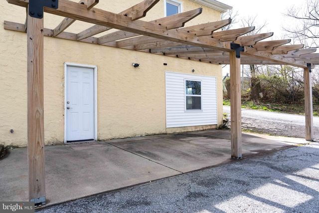 35 E BEN FRANKLIN HWY, Birdsboro, PA 19508