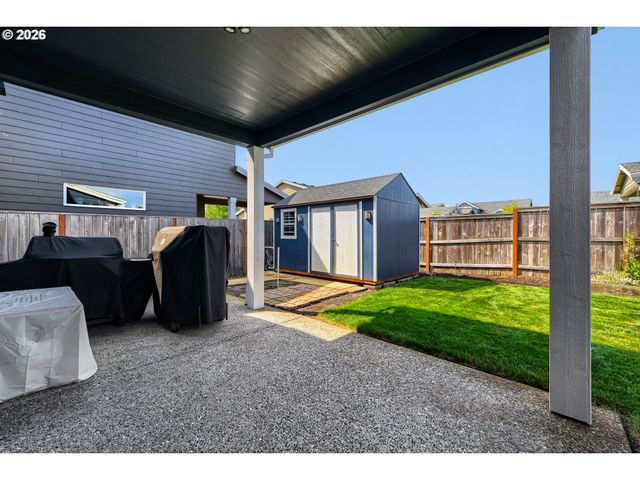 1949 SILVERSTONE Dr, Forest Grove, OR 97116